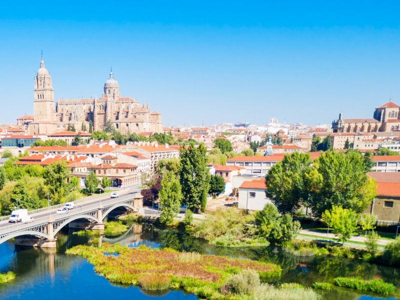 Barrios de Salamanca: dónde comprar según tu estilo de vida